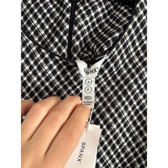 NWT SPANX Ponte Mini Dress Jacquard Size Small Black White Short Sleeve - Picture 6 of 8